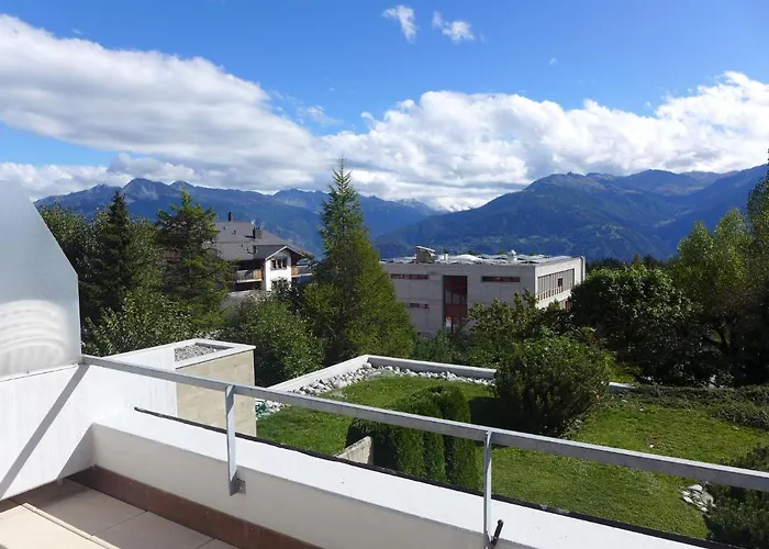 Jeanne D'arc Apt- B-11 By Interhome