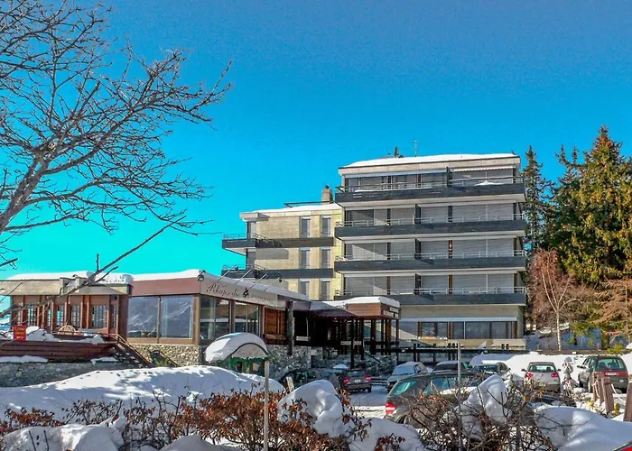 Jeanne D'arc Apt- B-11 By Interhome