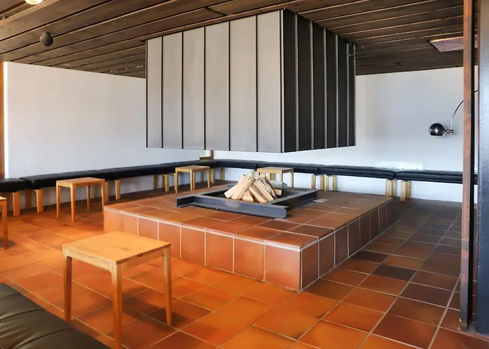 Jeanne D'arc Apt- B-11 By Interhome Кран-Монтана